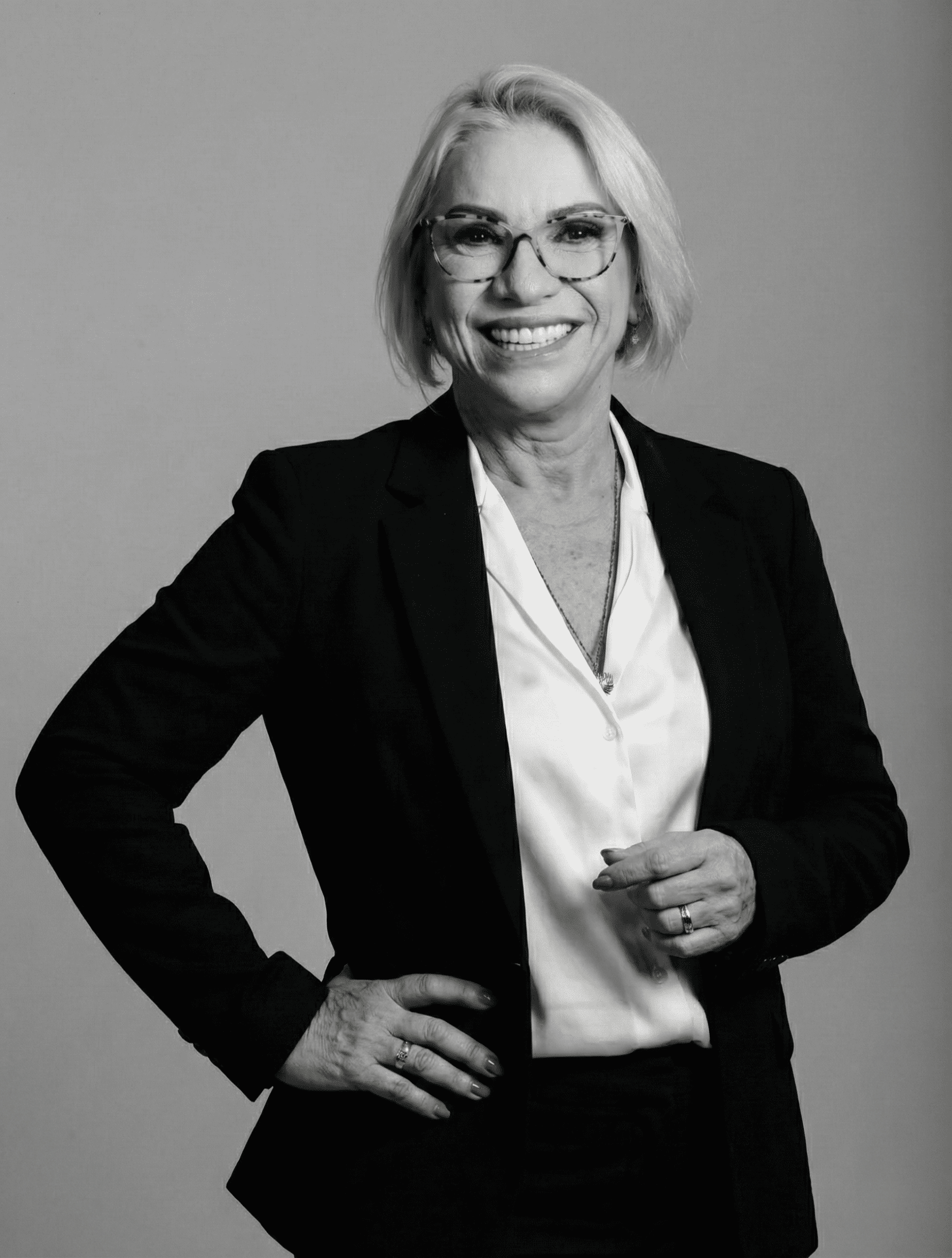 Érika Luely Business Consultant